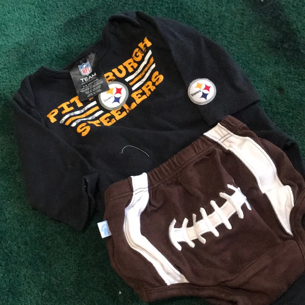 Pittsburgh Steelers onesie w/ diaper cover